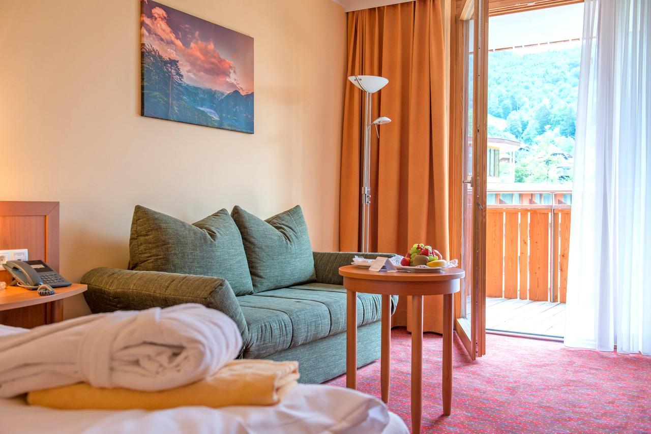 Vivea Gesundheitshotel Bad Goisern באד גויסרן מראה חיצוני תמונה