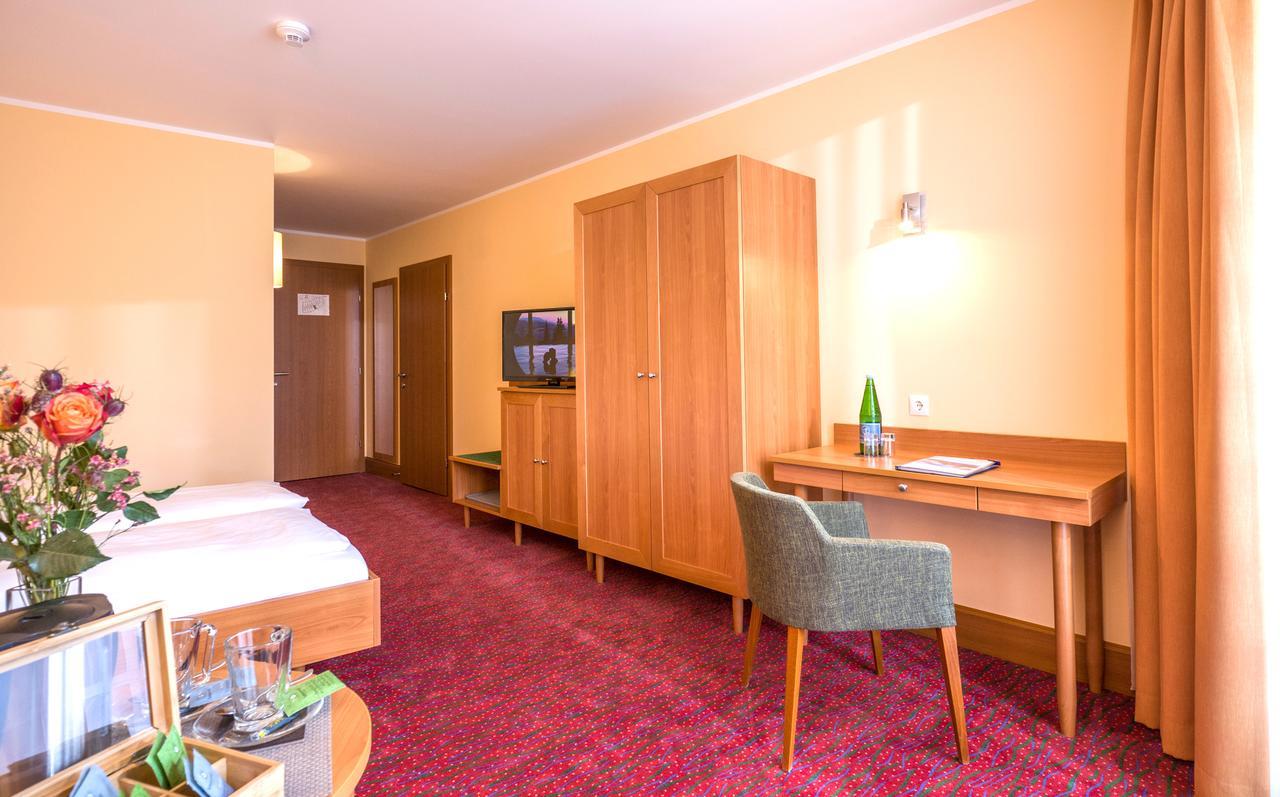 Vivea Gesundheitshotel Bad Goisern באד גויסרן מראה חיצוני תמונה